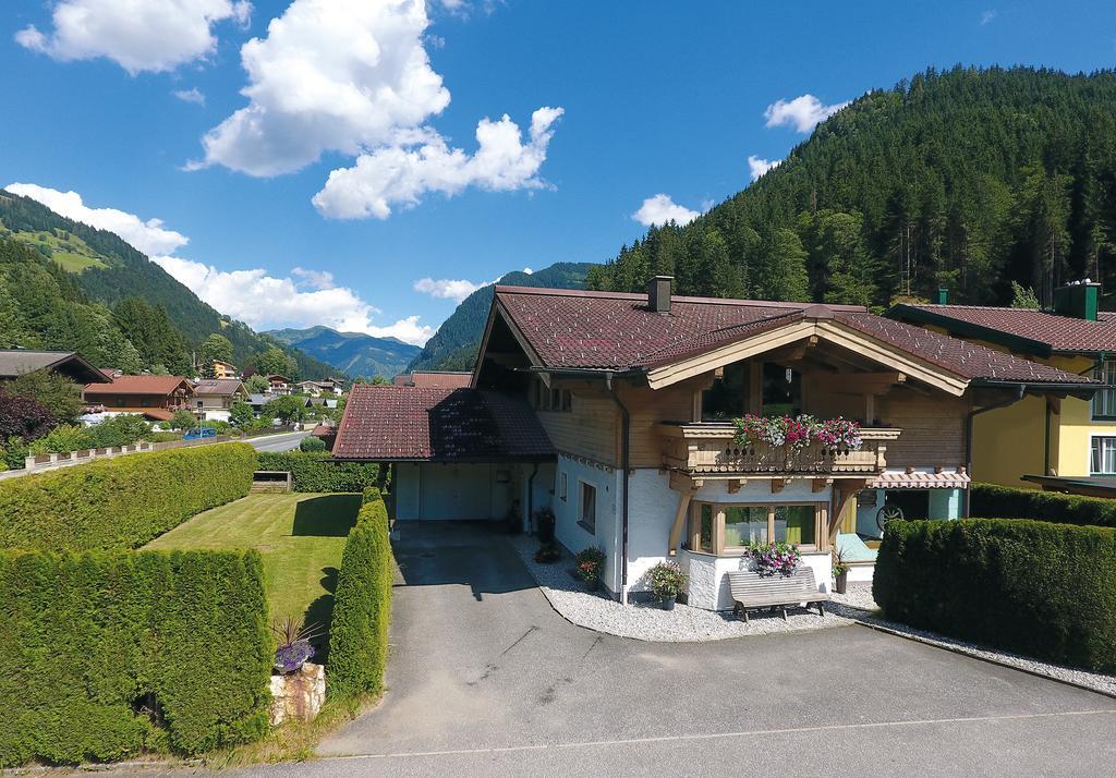 Hôtel Landhaus Schattbergblick à Viehhofen Extérieur photo